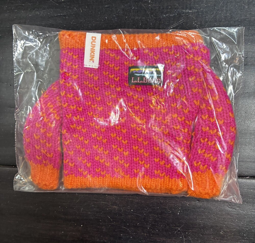 Dunkin Donuts L.L. Bean Limited Edition Sweater Cup Sleeve UNOPENED